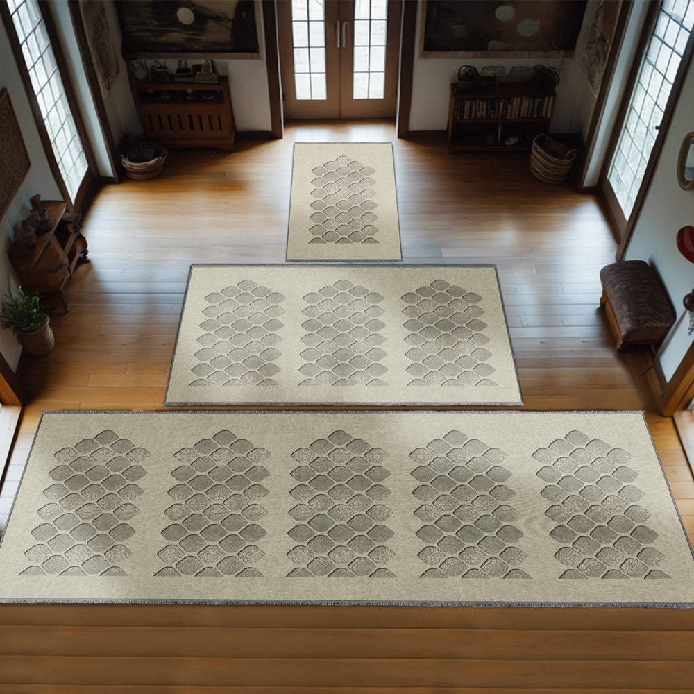 Scallop Tile Personalized Prayer Mat